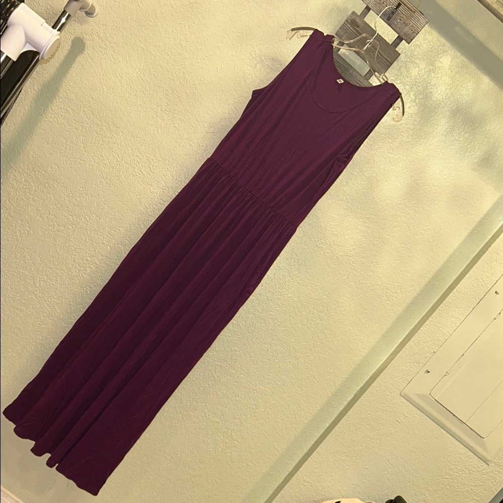 Elegant Purple Sleeveless Dress